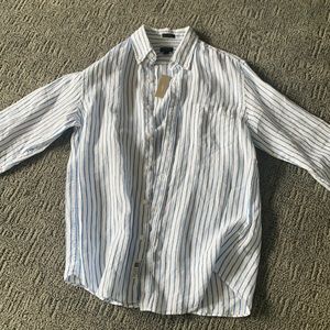 J CREW Slim Button Up Medium *BRAND NEW*